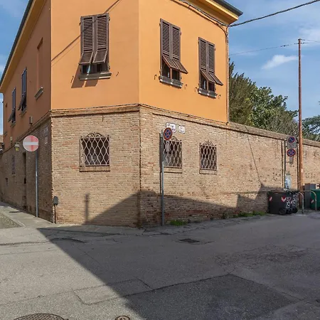 Guesthost - Heart Of Ferrara's History Ferrara